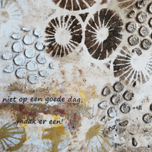 In deze online cursus leer je hoe je je eigen Art Journal maakt