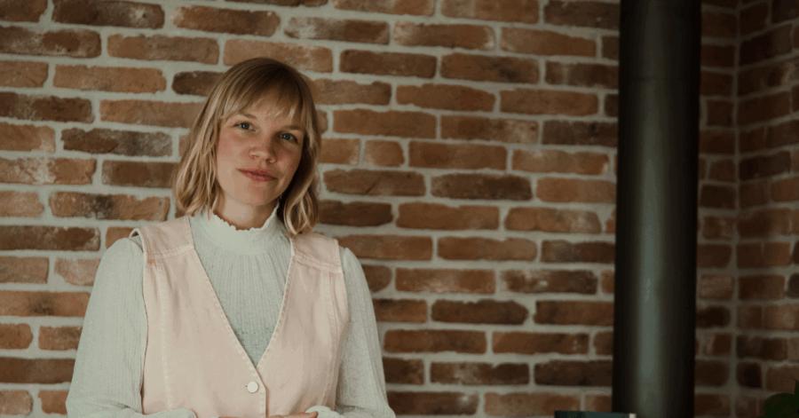 lucia van den brink