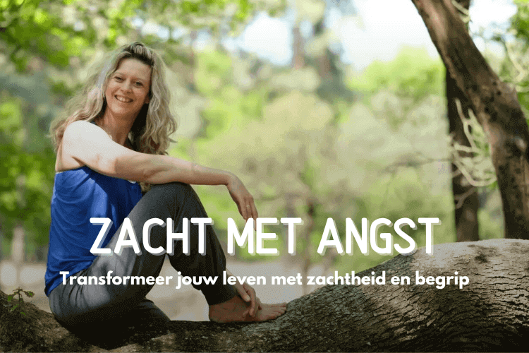 Cursusafbeelding online cursus Zacht met angst. Transformeer jouw leven met zachtheid en begrip onder begeleiding van Manon Lemkes